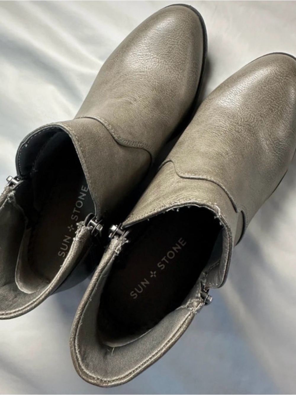 Sun + Stone Women's Taupe Gray Leather Ankle Booties